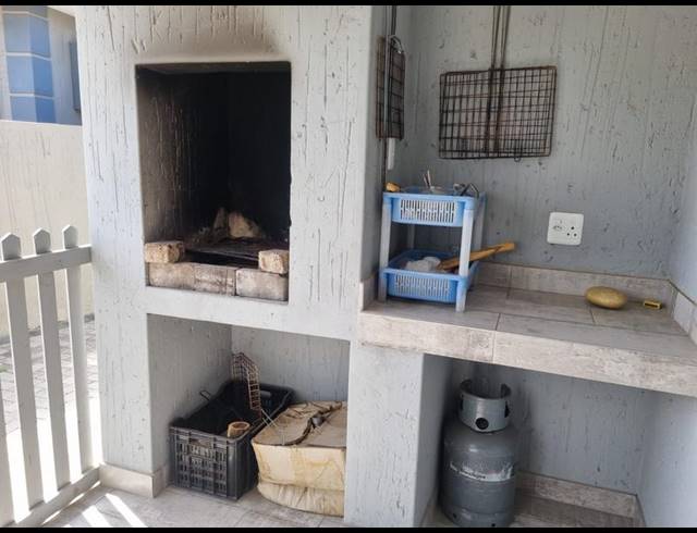 3 BEDROOM PROPERTY TO RENT IN DANA BAY